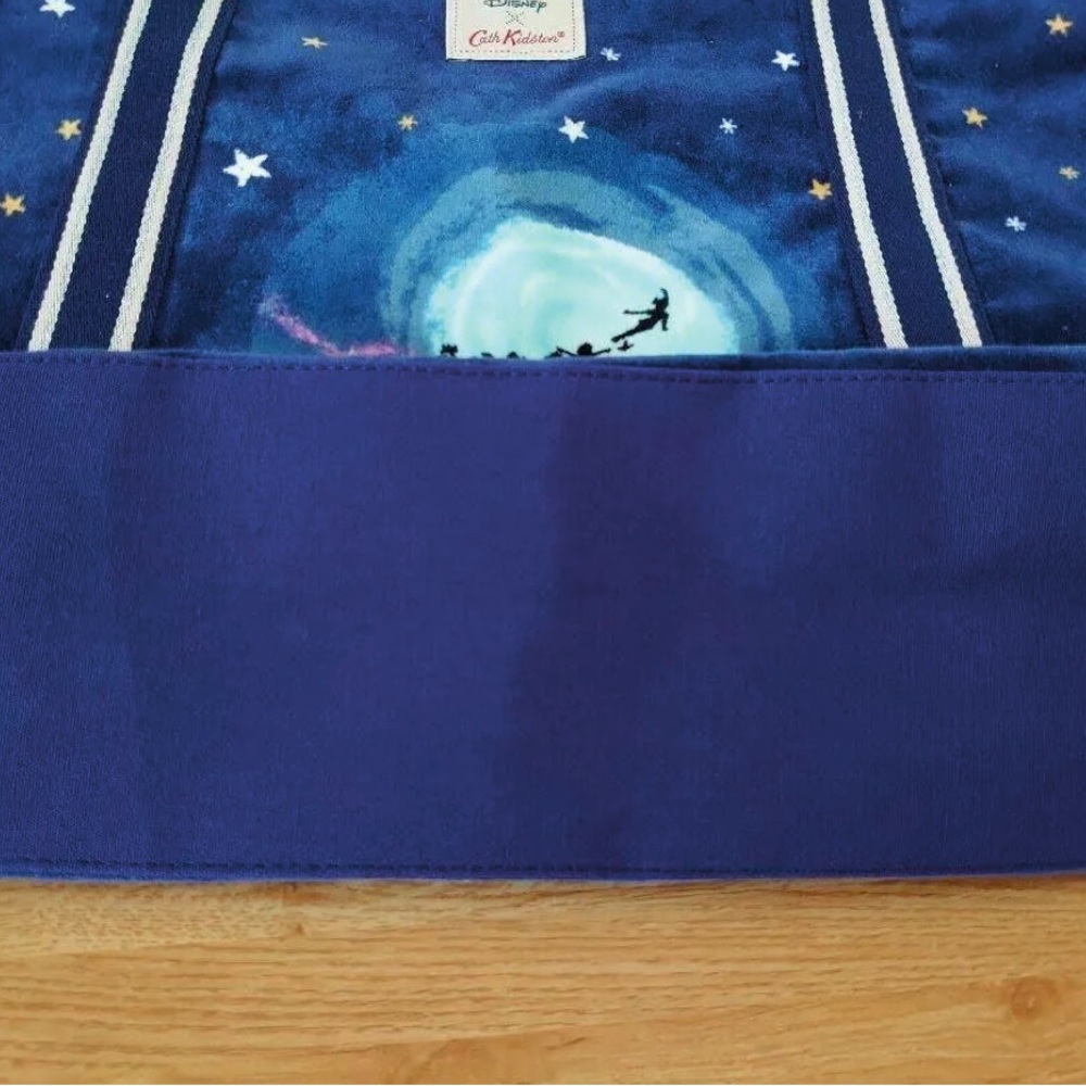 Cath Kidston x Disney Peter Pan tote - Picture 5 of 7